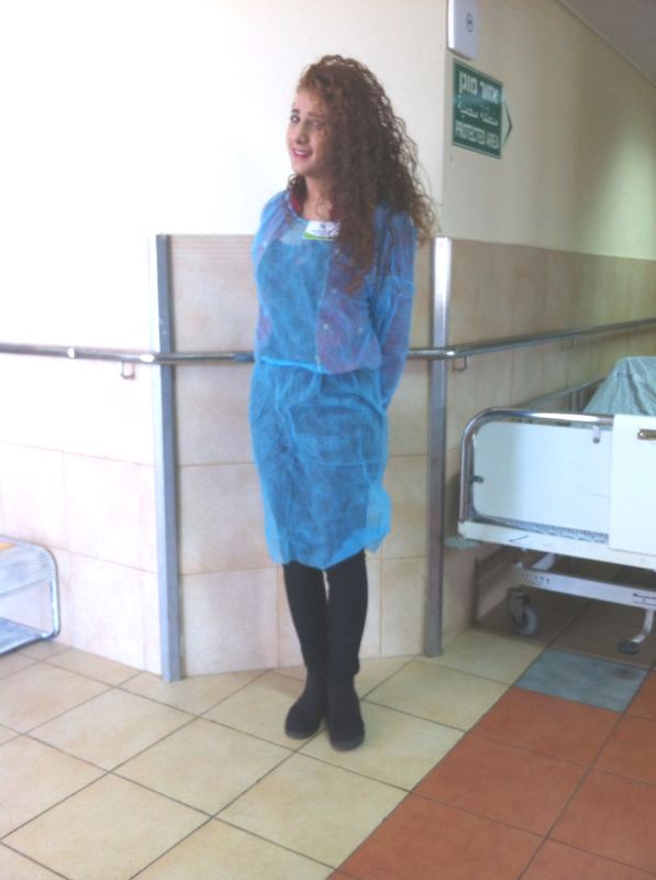 אינאס: כשאני חוזרת הביתה הם עדיין בראש שלי